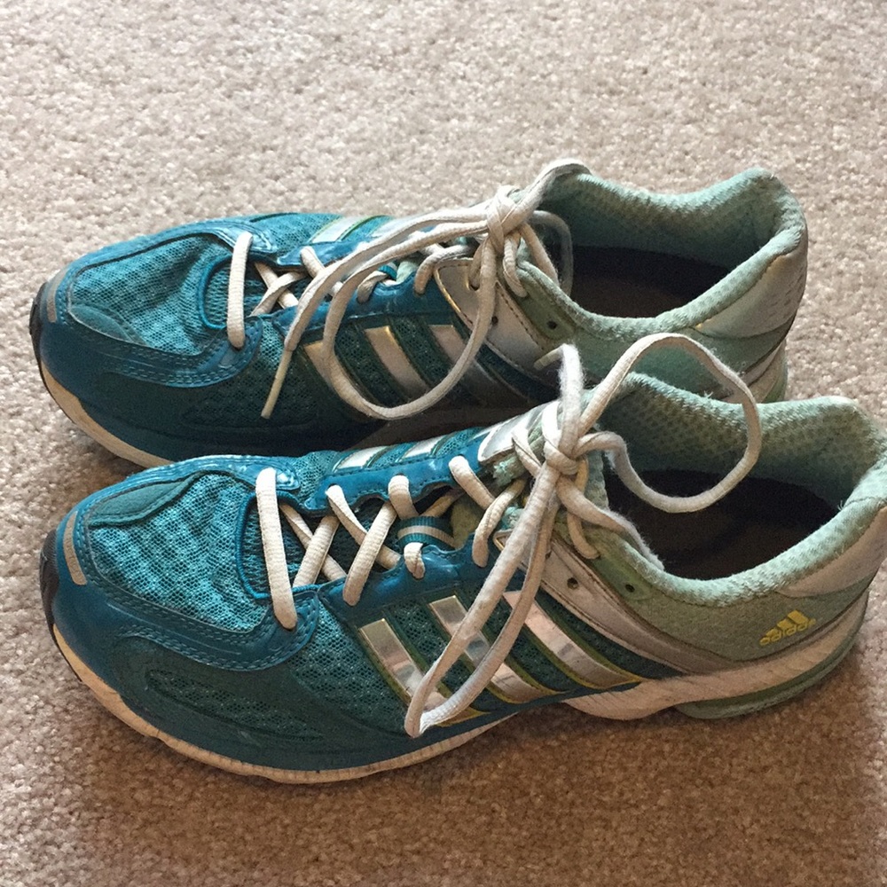 Adidas Supernova Sequence 5 shoe.  Size 8.5